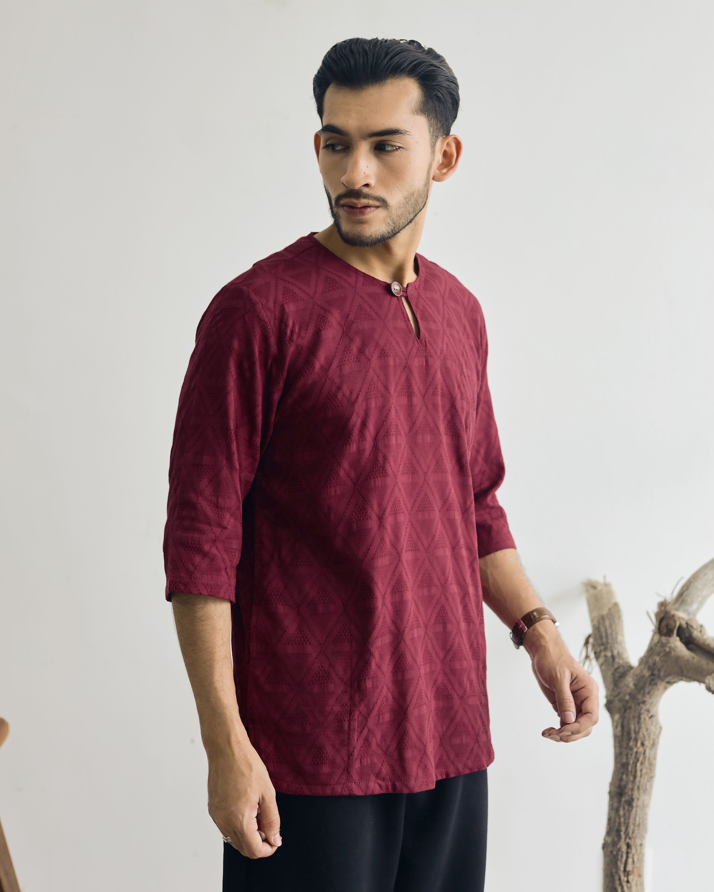 KUDRAT SIRI : THREE QUARTER SLEEVE TOP - BURGUNDY
