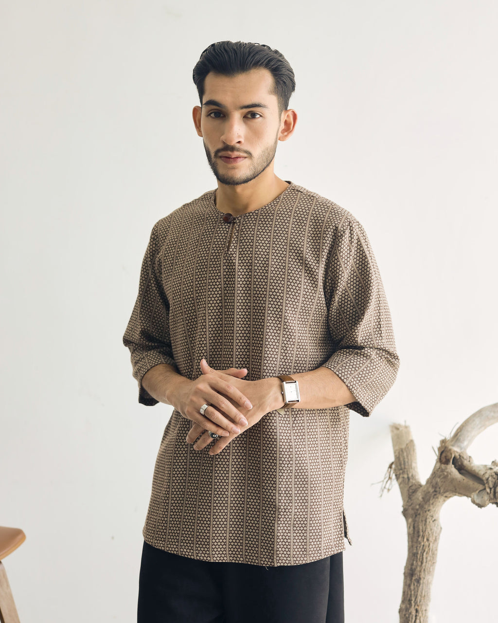 TEDUH SIRI : THREE QUARTER SLEEVE TOP - BROWN