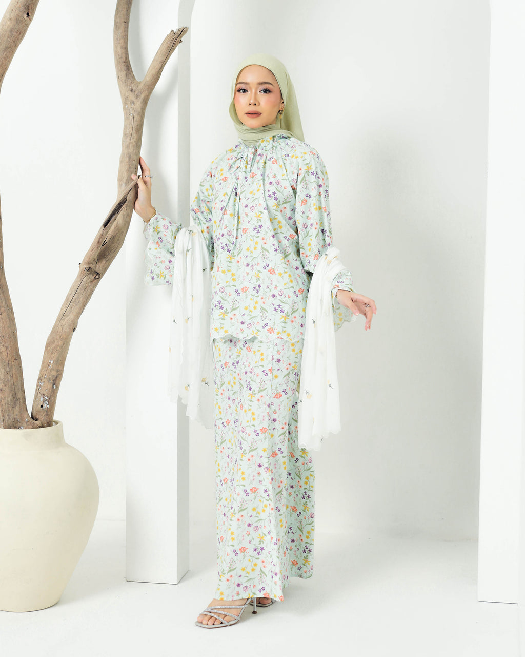IVY KURUNG MODEN (MINT)